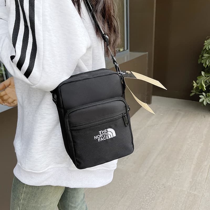Cross-border trendy brand new simple crossbody bag trendy cool versatile mobile phone bag casual shoulder bag outdoor lightweight bag for men and women