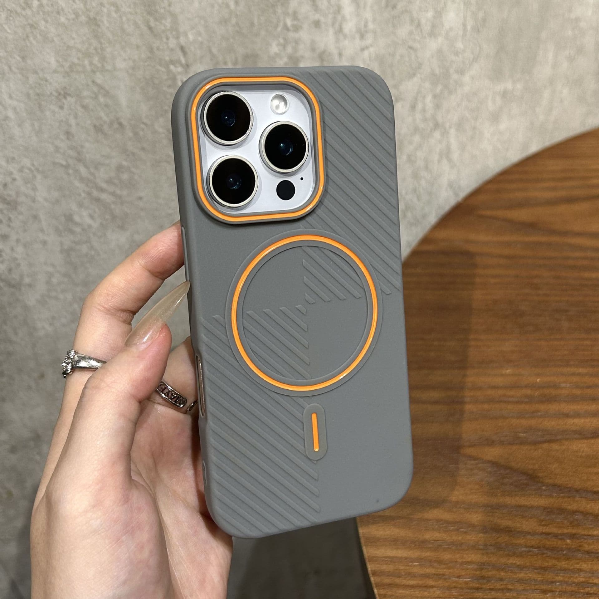 Compatible with iPhone 16 Diagonal Stripe Contrast Color Skin-Touch Frosted Soft Case for Apple 15 Pro Max Fine Ring Magnetic Phone Case