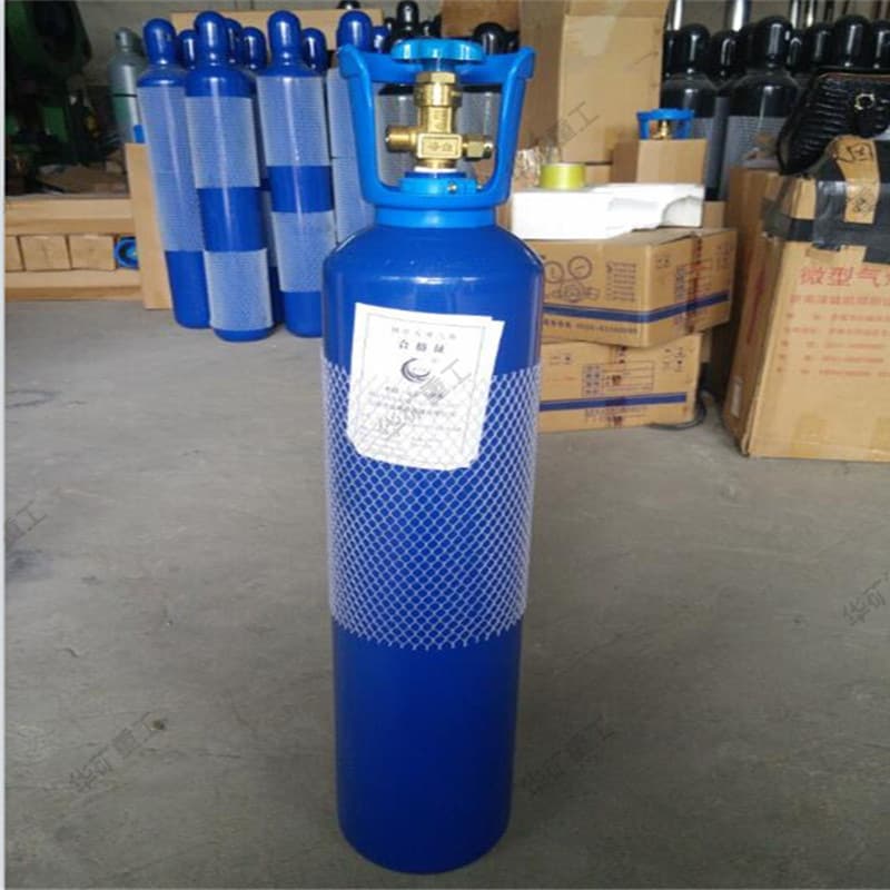 Good safety performance positive pressure respirator oxygen cylinder carbon fiber cylinder 1.6L positive pressure respirator oxygen cylinder