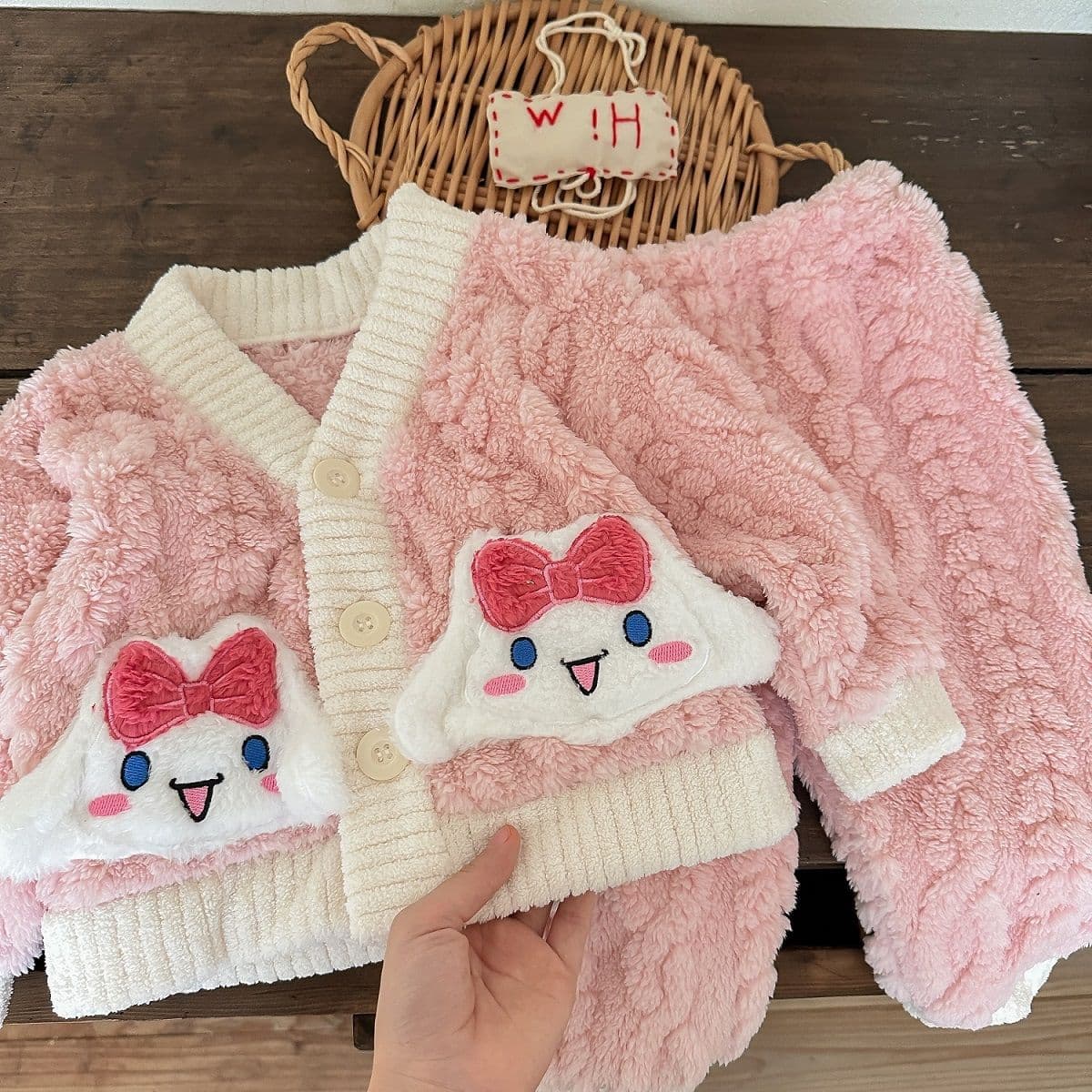 Children's Flannel Pajamas Cartoon Baby Fleece-Lined Thermal Underwear Winter Toddler Button-Front Homewear Set
