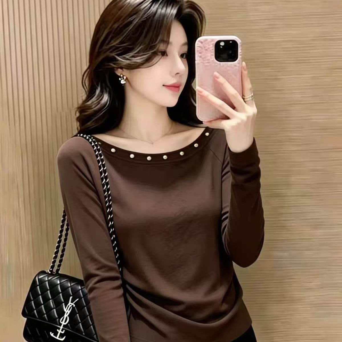 KF9242026 Early Autumn New Off-Shoulder Studded Unique Beautiful Waist-Cinching Women's T-Shirt