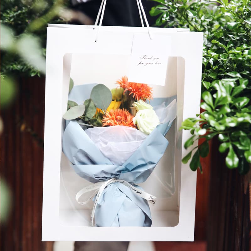 Transparent window handbag Internet celebrity window flower bag floral material flower arrangement bouquet packaging bag flower bag