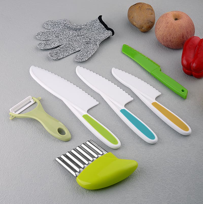 Kids Knife Set - Safe, Non-Hurt Hands Chopping Board Knife, Early Education Children's Plastic Fruit Knife Set, Toy Wooden Knife