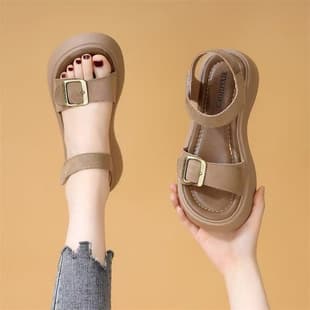 Thick Sole Sandals for Women 2026 Summer New Style Light Luxury Matching Dresses Lightweight Comfortable Roman Beach Sandals