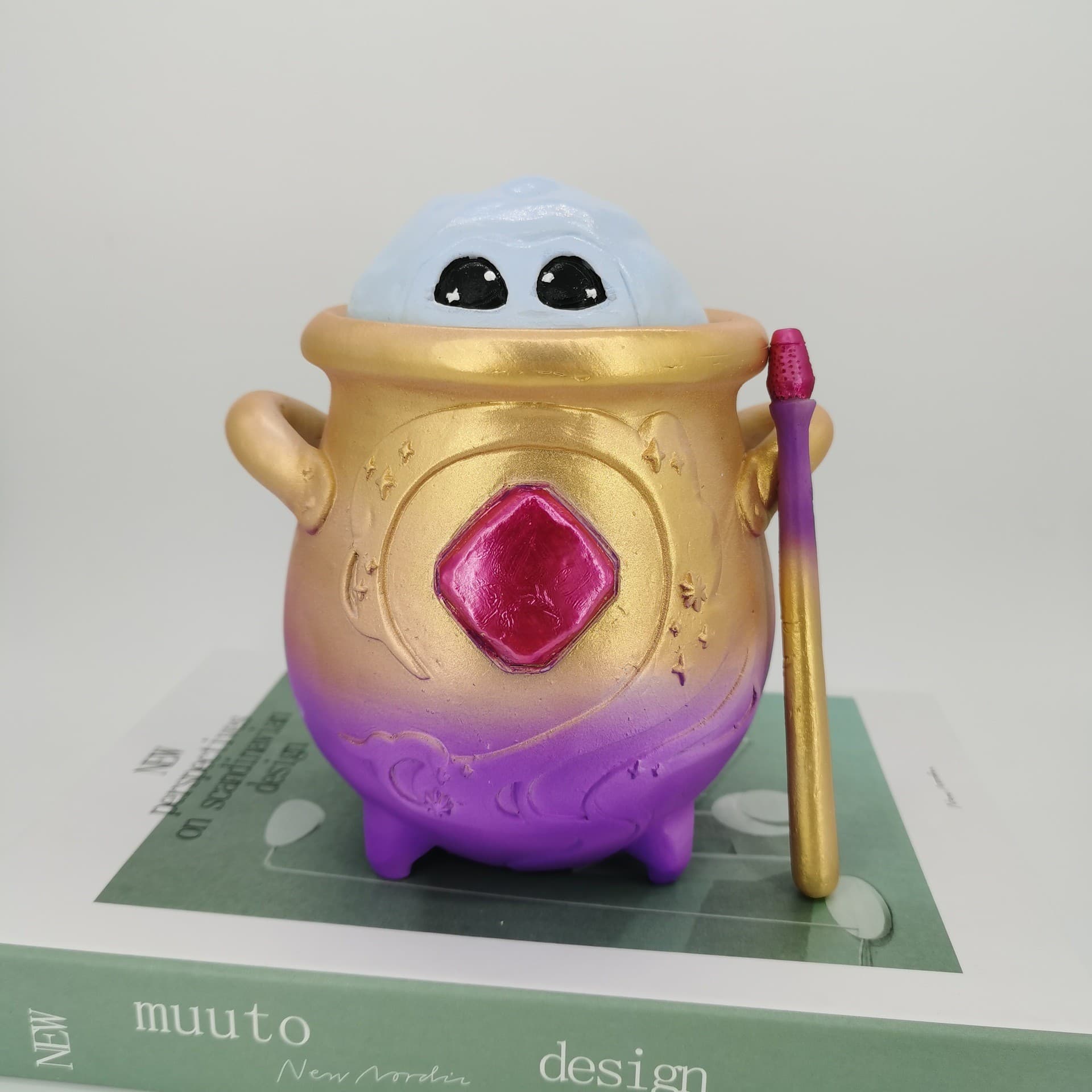 New Cross-Border Creative Doll Pot Resin Ornament Decorative Mist Pot Small Item Storage Table Decoration Gift