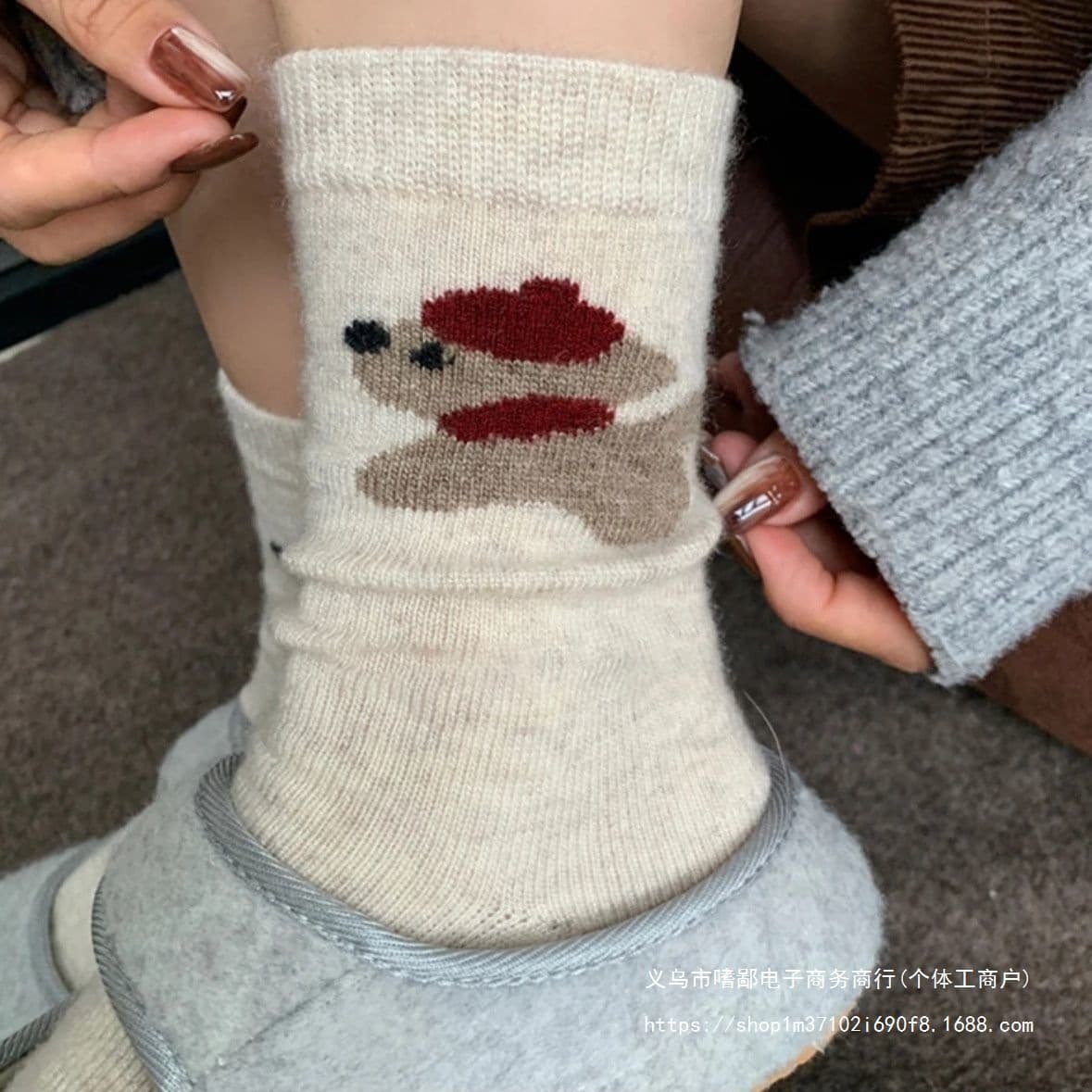 Autumn/Winter Fashion Anti-Bacterial Socks for Women, Ins Cute Cartoon Dog Korean Style Mid-Calf Slouch Socks, Long Socks in Stock