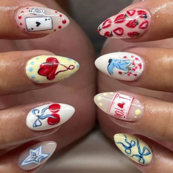 Cross-border Hot-selling Cherry Strawberry Fruit Wearable Nails Heart Bow Nail Art Cartoon Graffiti False Nail Tips