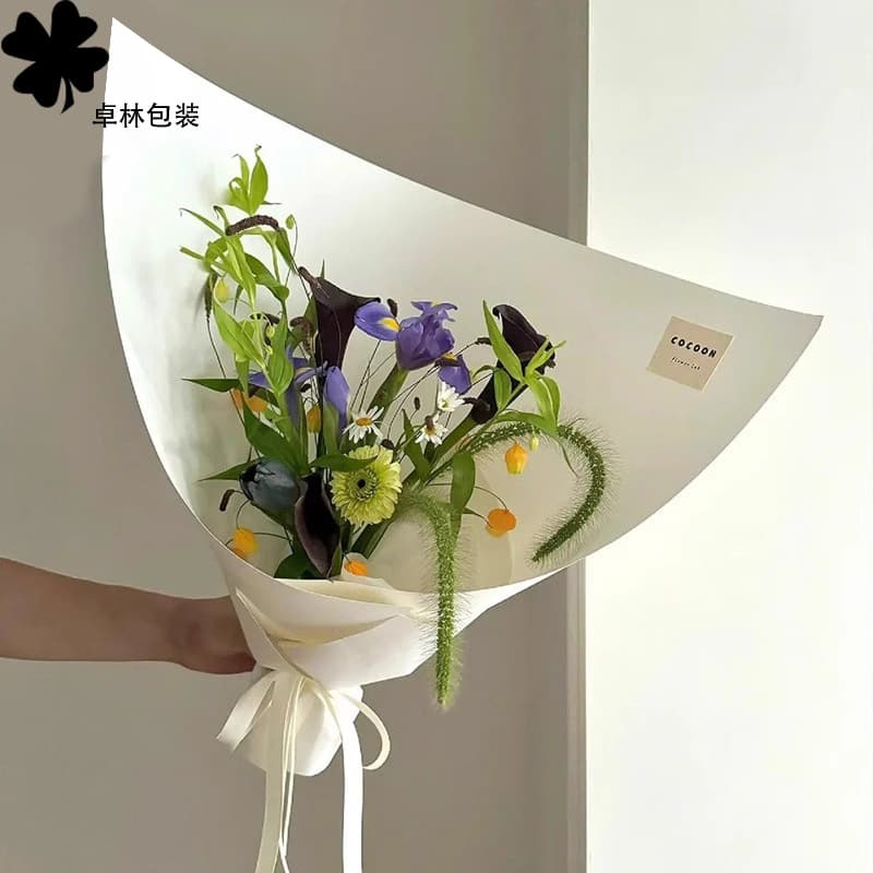 Flower wrapping paper high-end styling 157g thick solid color hard cardboard color waterproof kraft paper bouquet shaping paper