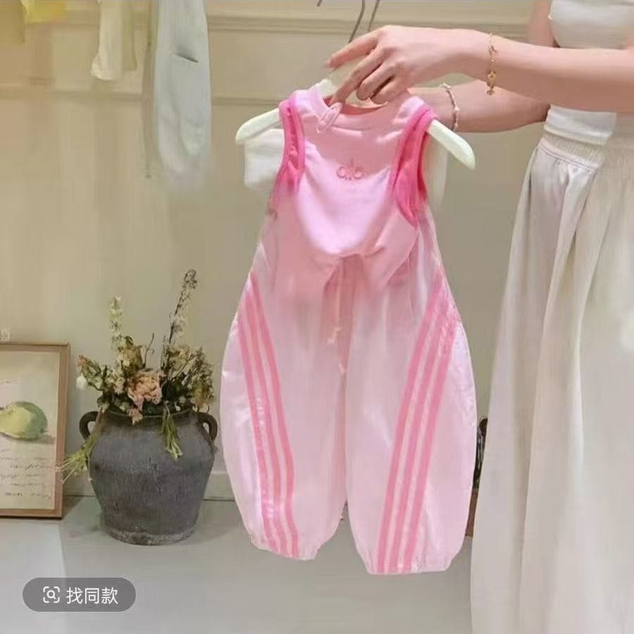 Korean Style Kids Clothing 2026 Set Summer New Girls Color-Block Tank Top Lightweight Sporty Casual Cargo Pants Two-Piece Set