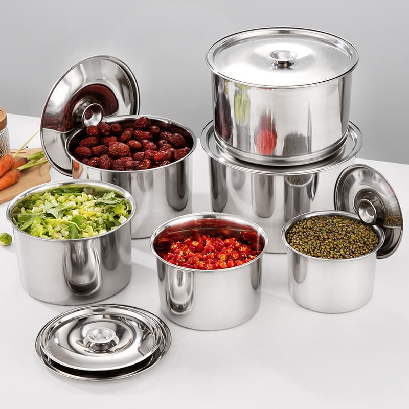 Factory direct, cross-border stainless steel condiment cup for household kitchen with lid, commercial thickened and deepened seasoning container