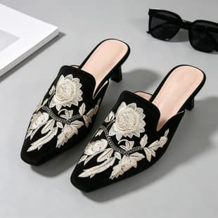 2026 Summer Black Velvet Embroidered Square Toe Thin Heel Closed-Toe Half Slippers, Women's Versatile Mule Sandals, Large Size