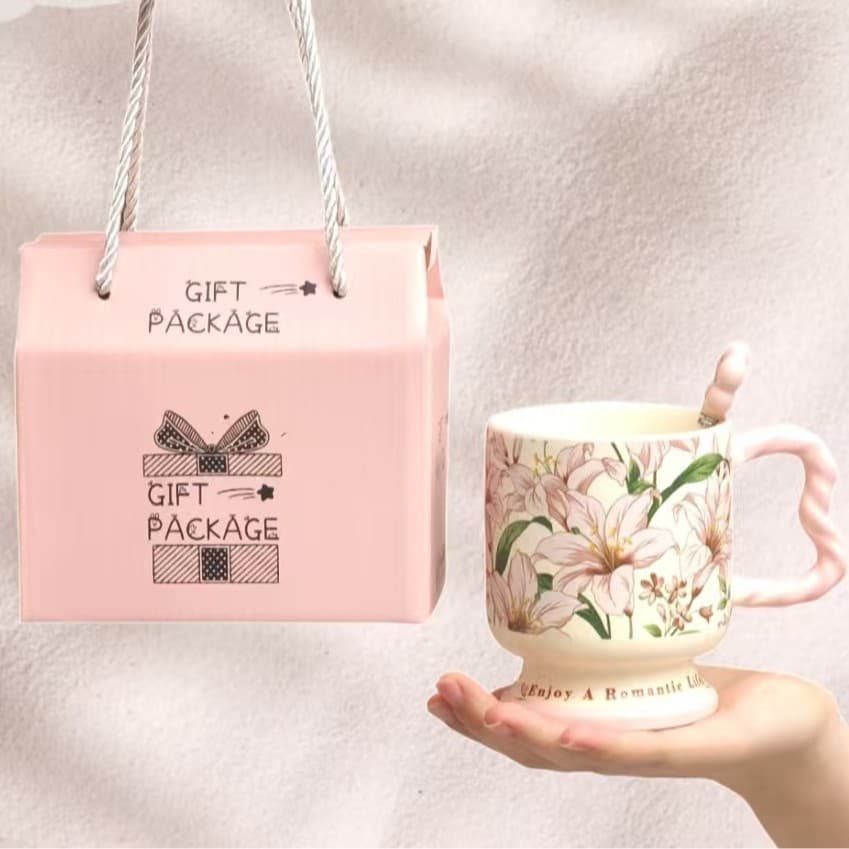Hand-painted Tulip Ceramic Mug, High-End Coffee Cup for Women, Romantic Afternoon Tea Water Cup Gift