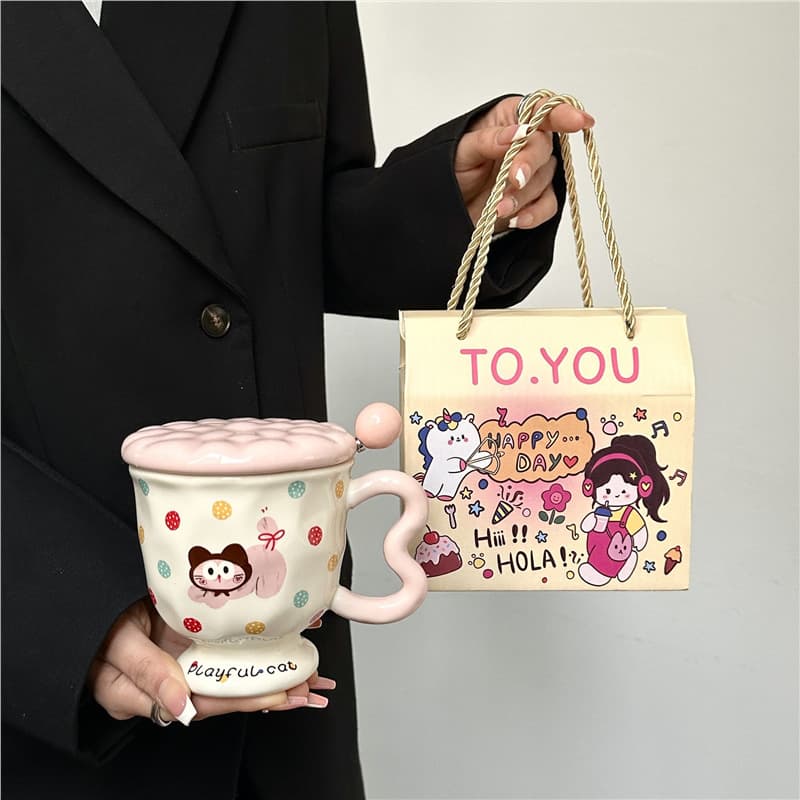Birthday gift for girls, creative and cute polka dot puppy ceramic mug with lid and spoon, good-looking and practical gift