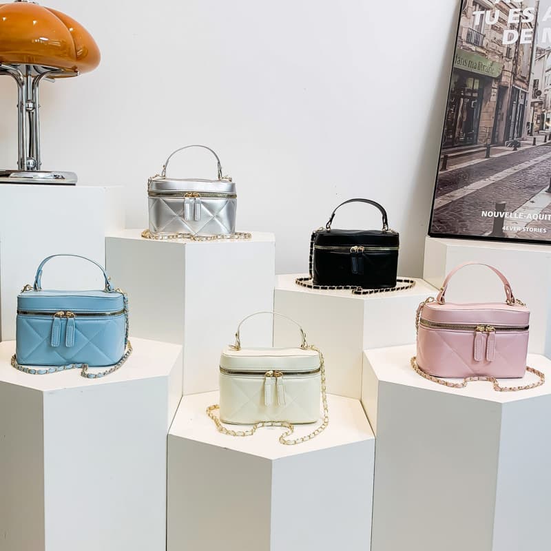 This year's popular mini bag handbag women's spring and summer 2024 new fashion rhombus chain messenger bag bucket bag