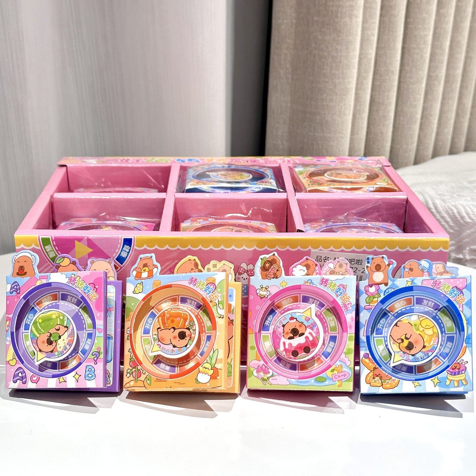 Kapibala's note book has good luck and decompresses the creative ideas of cute children and primary school students with good looks and good looks.