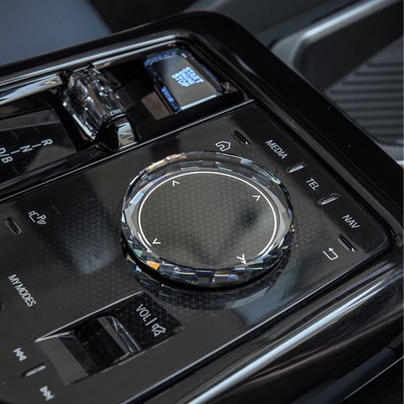 Suitable for BMW BMW new 5 series G68 new 7 series i5.i7.iX crystal four-piece set crystal pick modification
