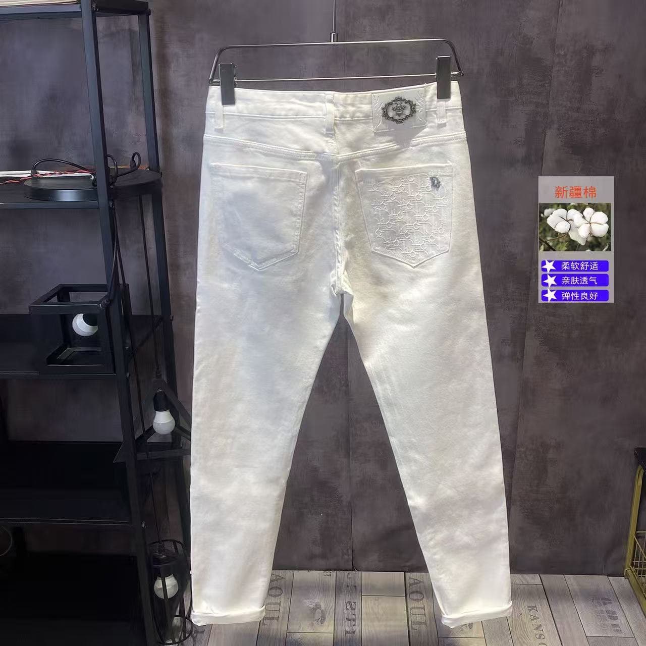 High-end white jeans for men with high elasticity and embossed high-end design small feet European station slim-fitting embroidered trendy trousers