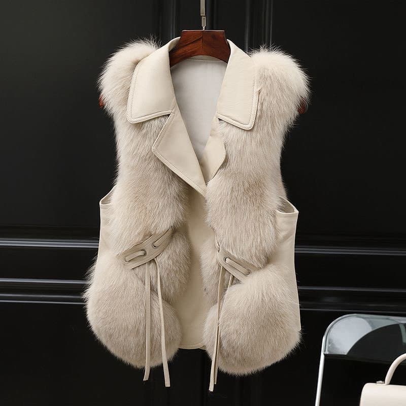 In Stock] Women's Short Leather Vest 2025 Autumn/Winter New Style Patchwork Faux Fur Vest Fashionable Young Design
