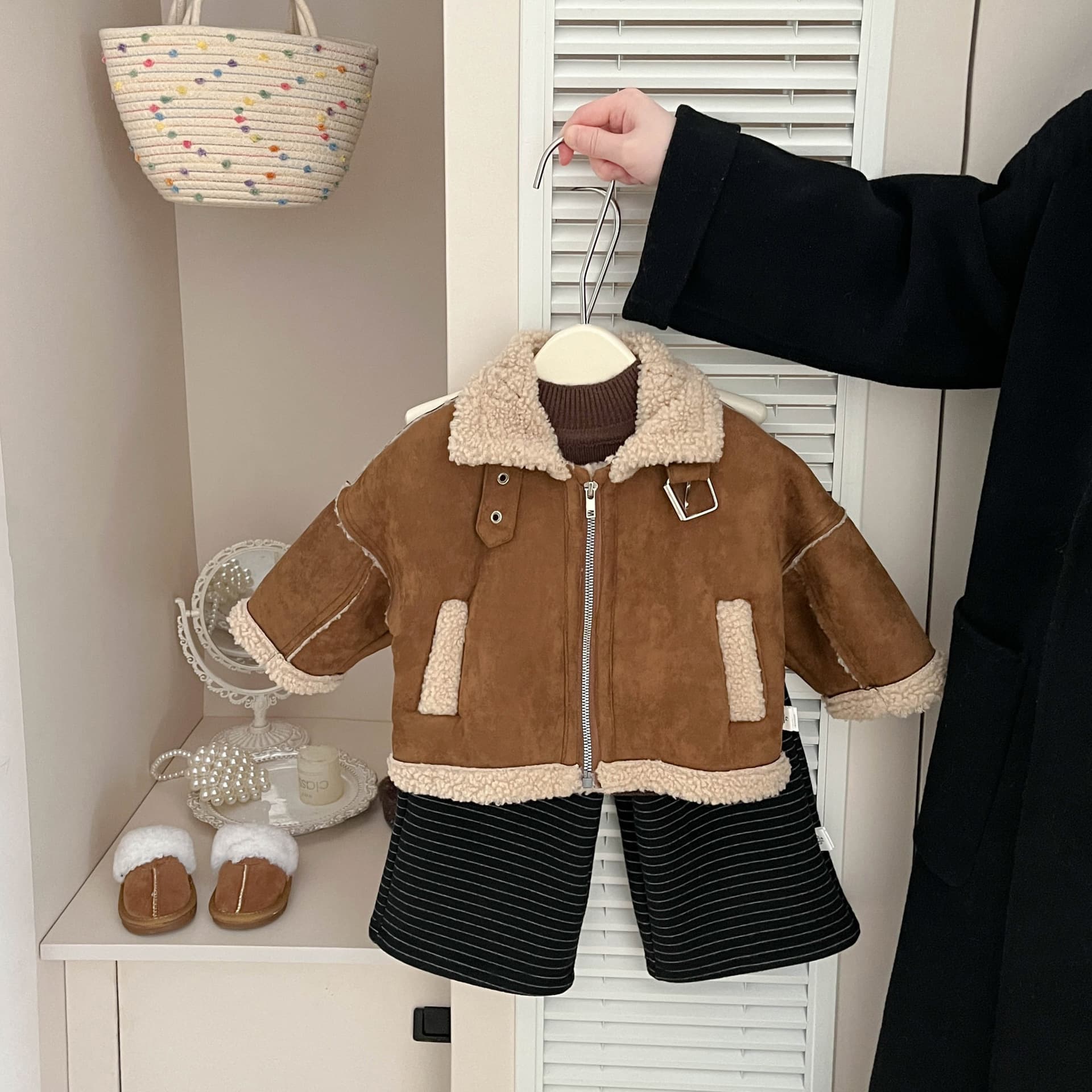 Baby Girls' Street-Style Faux Fleece Coat Winter New Infant Thickened Lamb Fleece Jacket Biker Outfit