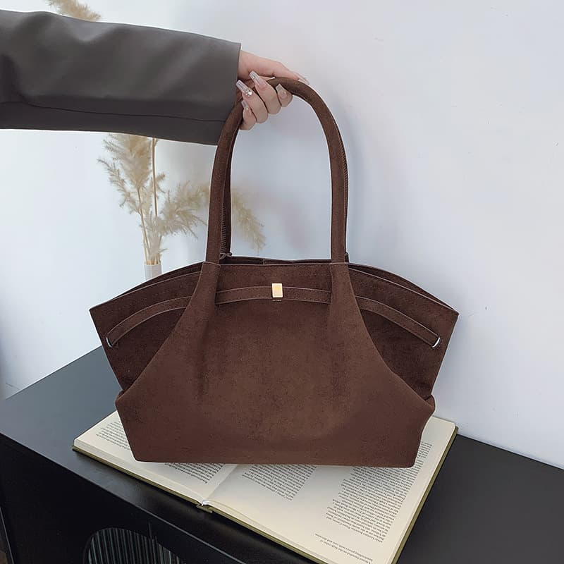 Cross-border Large Capacity Niche High-Appeal Handheld Tote Bag for Women 2026 New Suede Pleated Underarm Bag