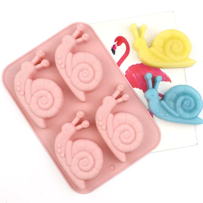 Minghao 4-Piece Cartoon Snail Silicone Cake Mold Handmade Cold-Processed Soap Tool DIY Dessert Pudding Mold