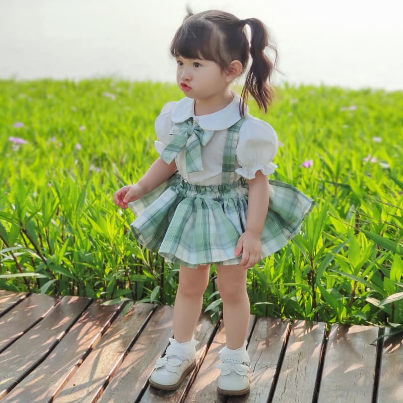 Girls jk uniform suit summer 2025 new summer baby girl college style two-piece set one-year-old half-length plaid skirt