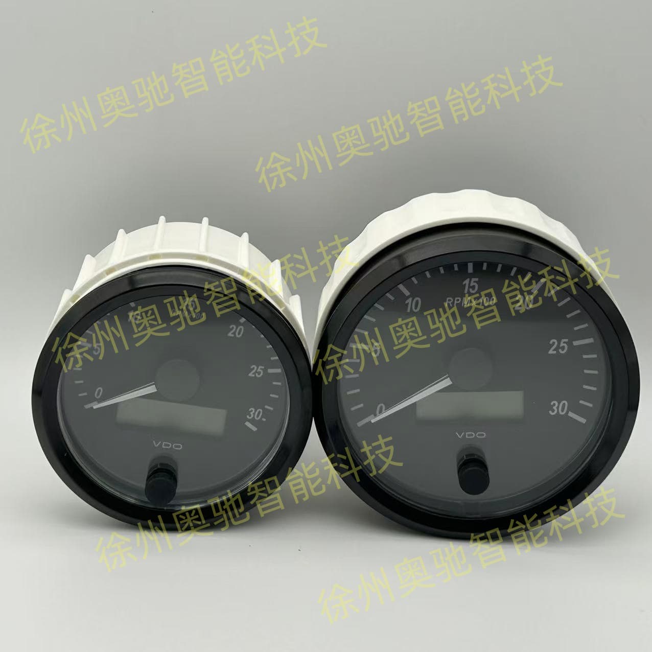 Authentic German VDO tachometer for special vehicles and engineering machinery