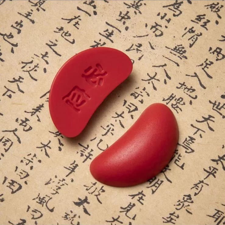 Popular Mini Holy Cup, Divination Blocks for Yin-Yang, Southern Fujian Belief Cup, Chaoshan Sheng Cup for Tossing and Worship Play