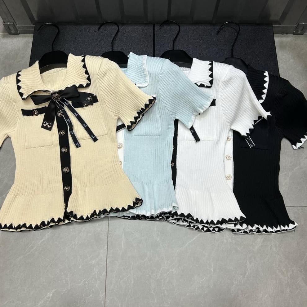 Early Autumn 2025 New Style Floral Letter Bow Contrast Color Knit Short-Sleeve Loose Versatile Women's Top