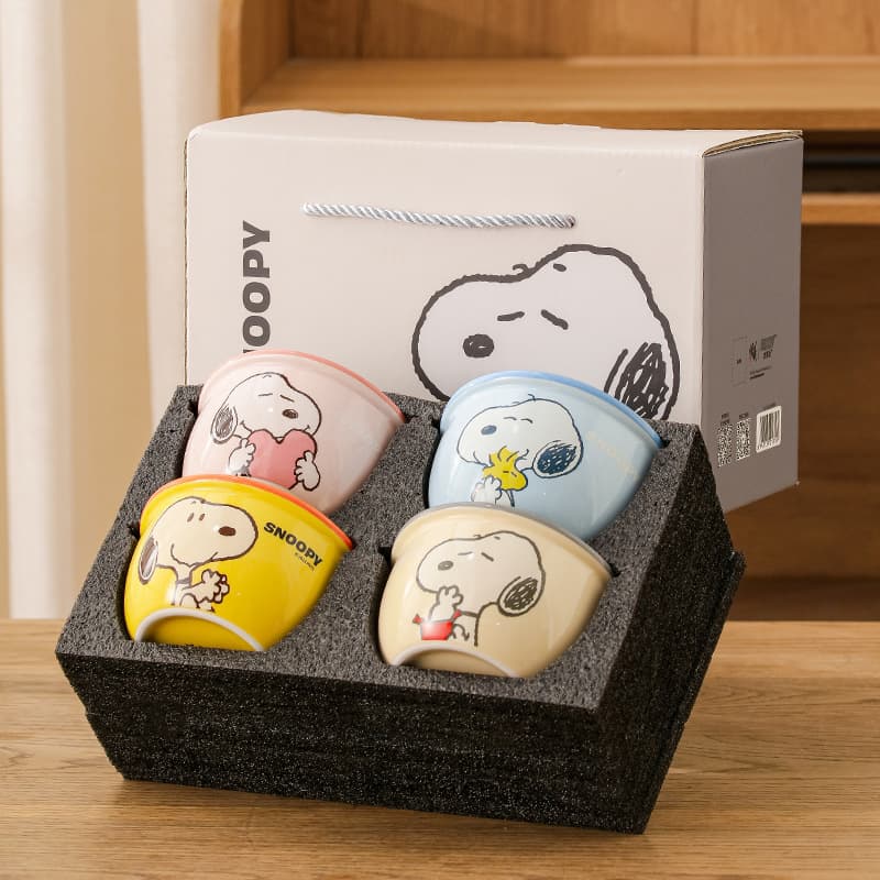 Snoopy Ceramic Rice Bowl Set - Cute Cartoon Bowls for Home, Gift Box Packaging, Tableware, Souvenir, Fun and Adorable