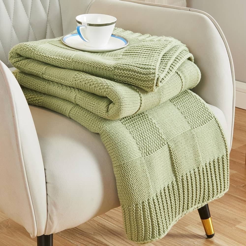 Amazon New Knitted Blanket Sofa Throw Soft Nap Blanket Warm Knee Blanket Air Conditioning Blanket All Seasons