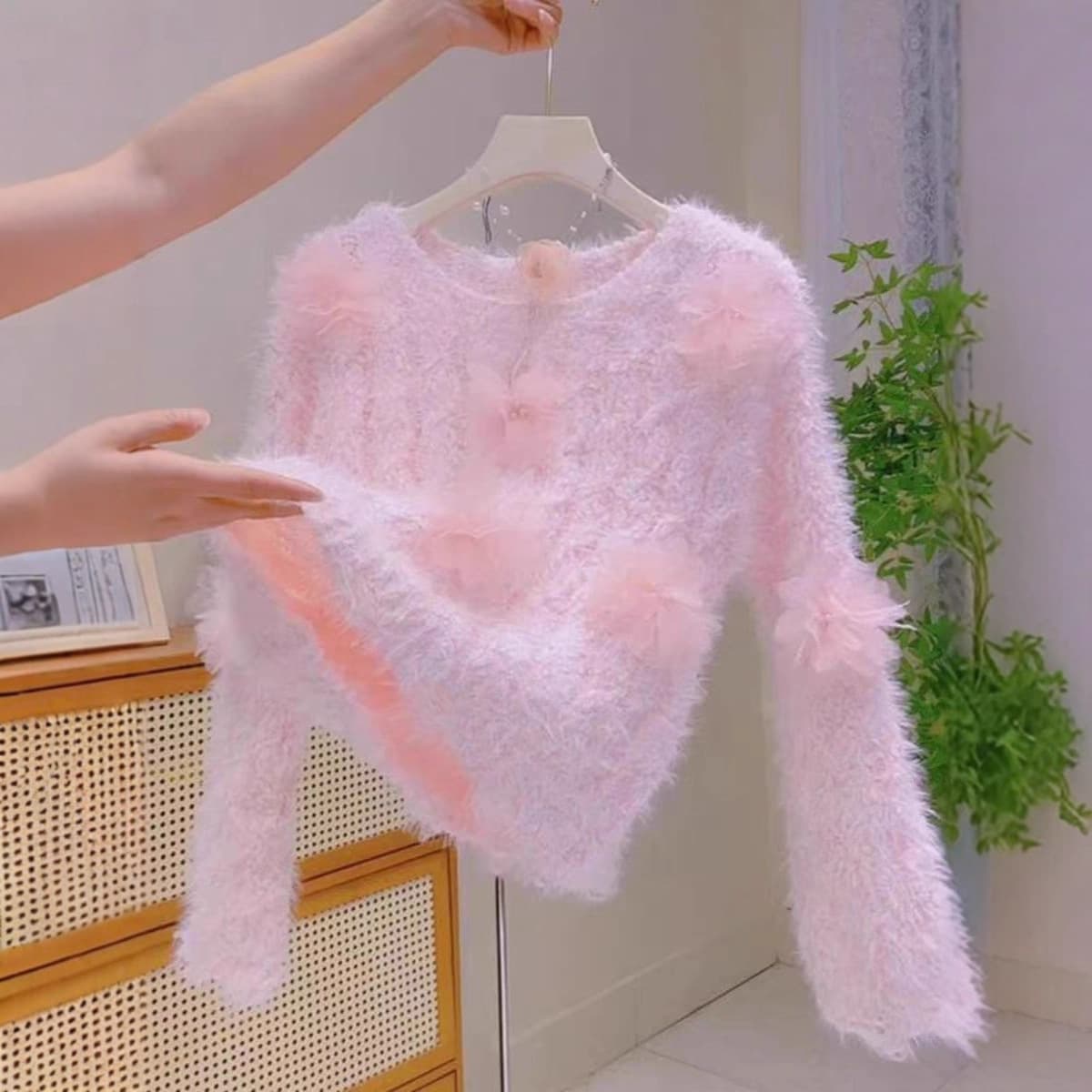 New Fall Korean-Style 3D Floral Sweater Soft Versatile Long-Sleeve Knit Top for Women