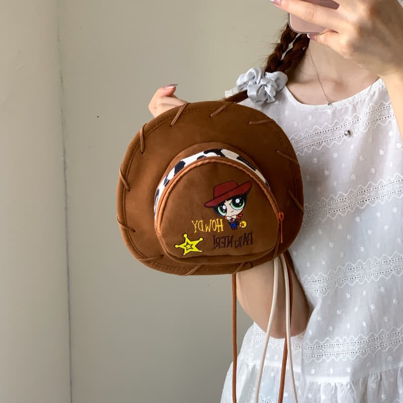 Cute Ins-Style Cross-Border New Cowboy Hat Crossbody Bag Niche Design 2025 Fun Shoulder Bag for Women Bags