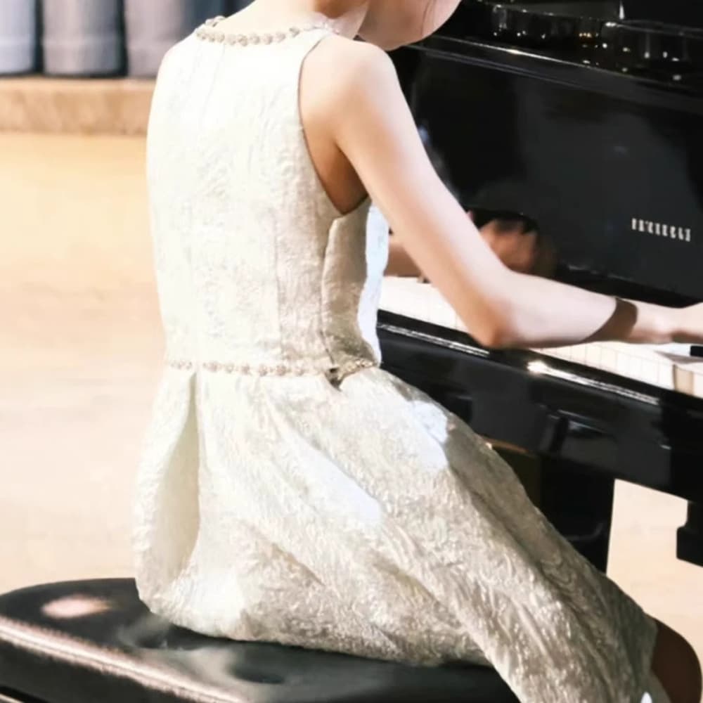 Girls' Piano Host Princess Dress for Older Children, Long Elegant Evening Gown for Violin Performance, Recitation, and Stage Shows