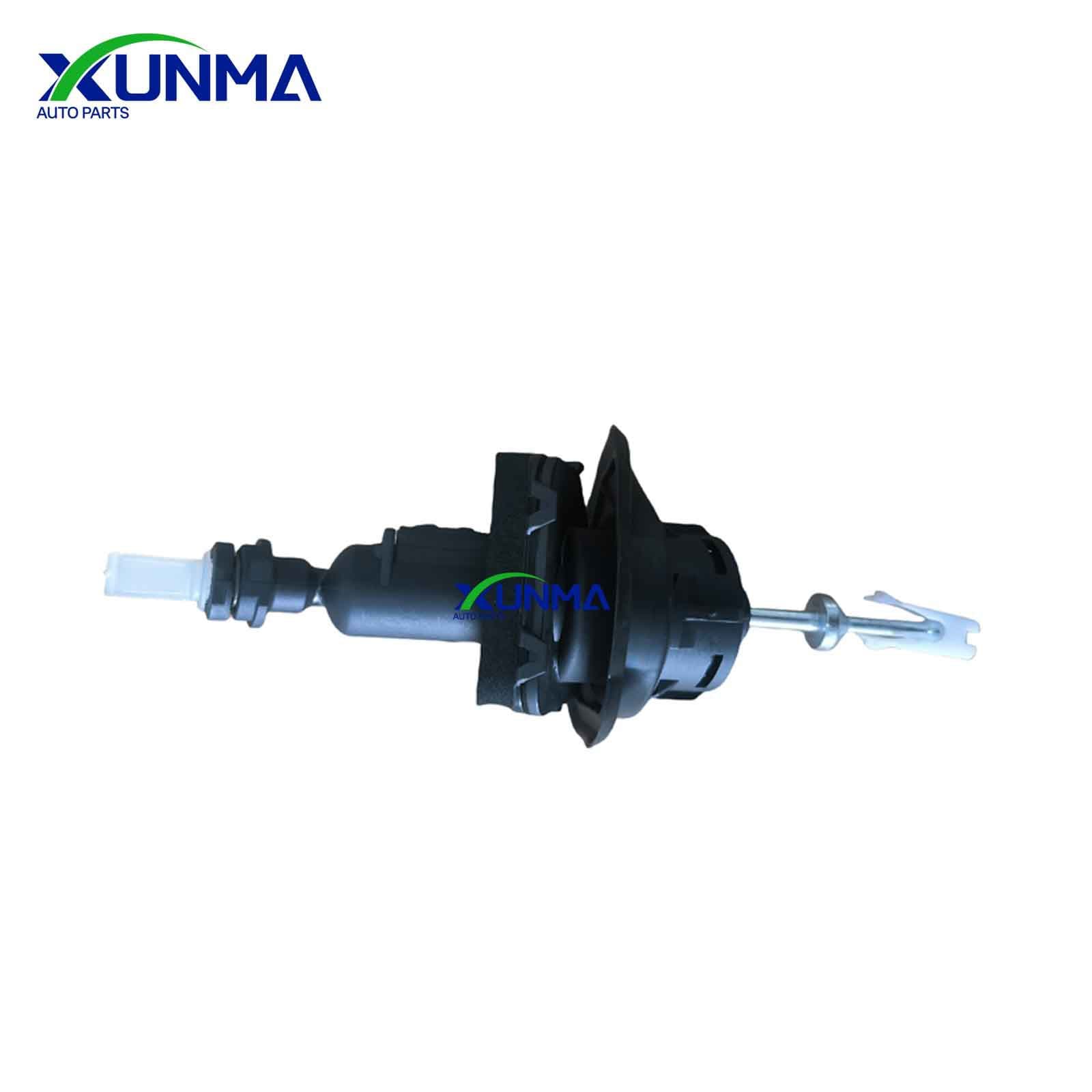 1224070 For FORD Clutch Master Cylinder FOCUS 1226670 1232964 1330267