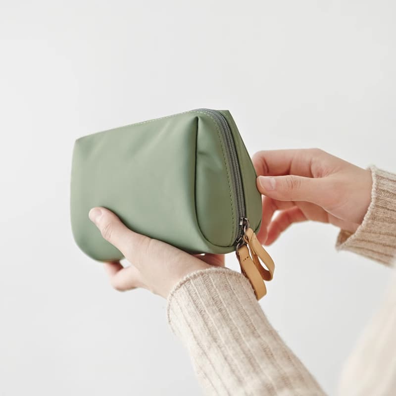 Cosmetic Bag Ins Style Super Popular Portable Mini Travel Makeup Bag Lipstick Puff Data Cable Storage Bag
