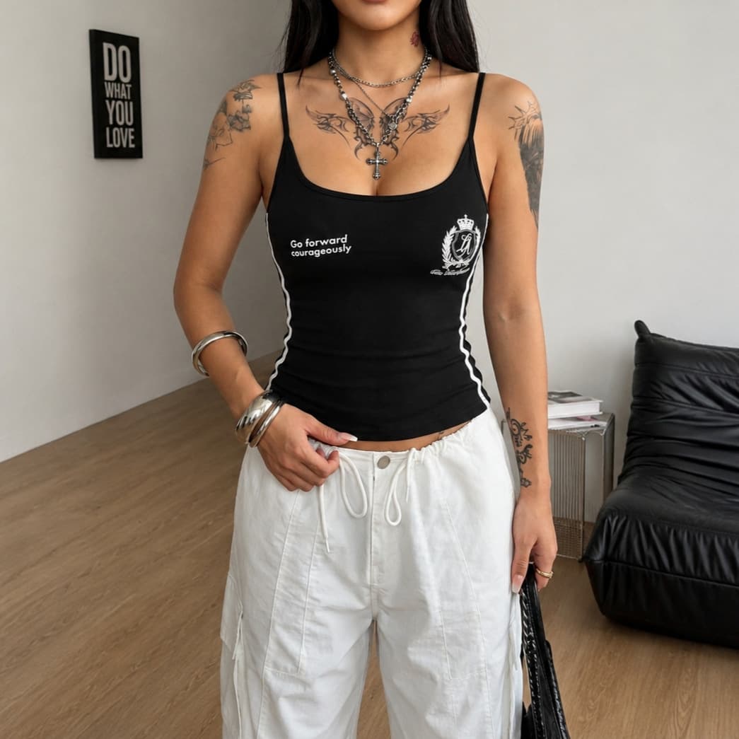 Wholesale Summer Black Printed Square Neck Camisole Thin Strap Short Crop Top Hot Girl Style Women's Top