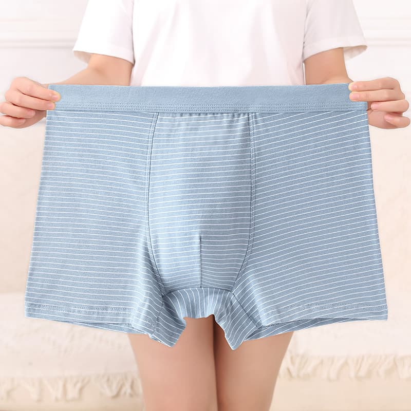 Full Cotton Mid to High Rise Men's Underwear Loose Extra Large Size Breathable Men's Boxer Briefs, Striped Print Pure Cotton Boxers