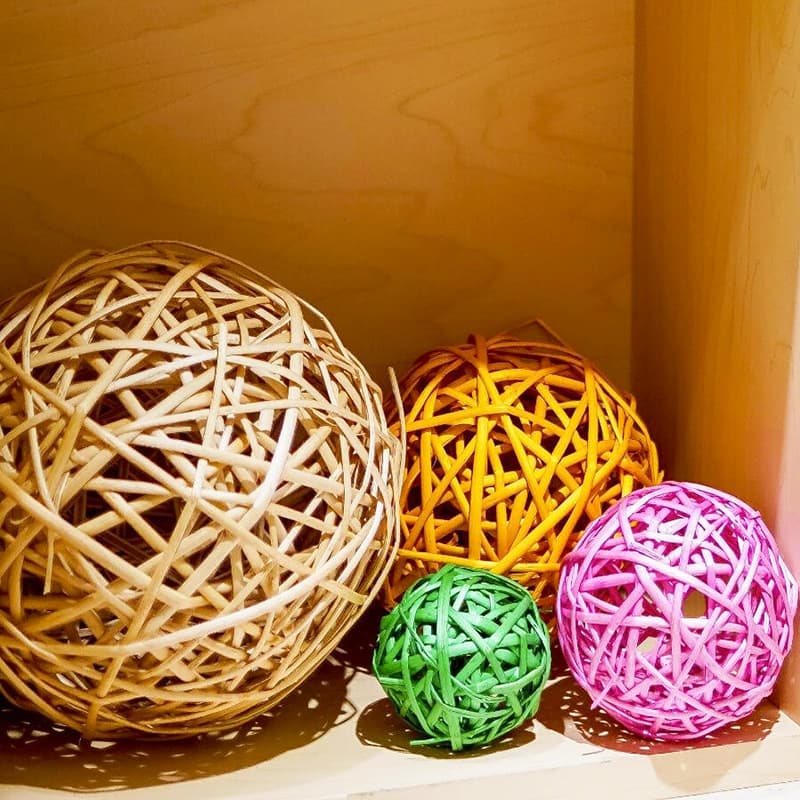 Rattan and willow dried branch decorative balls for mall decor, kindergarten and school corridors, bar hangings, photography props.