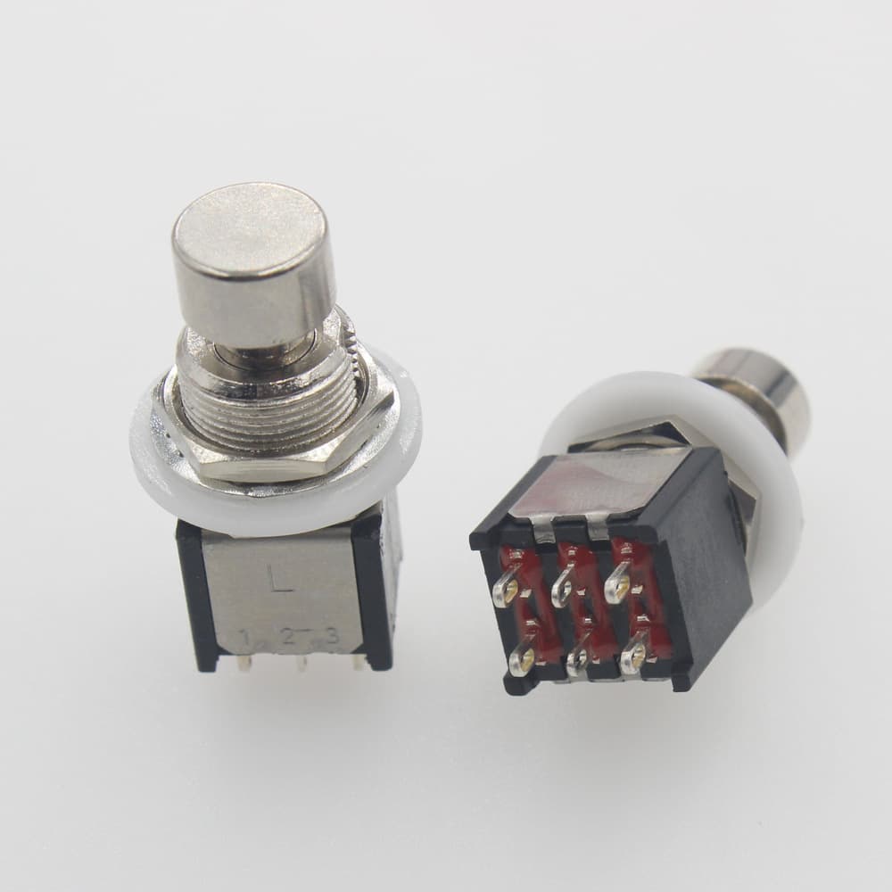 PBS-24-202S Small 6-pin Instrument Effect Pedal Foot Switch Button Switch L Locking Foot Peg