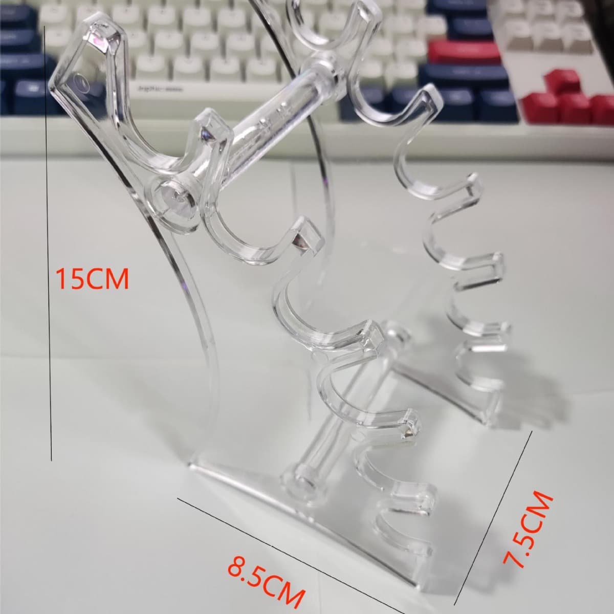 Source manufacturer direct sales acrylic desktop pen holder pen holder storage plastic transparent pen holder display rack B-02