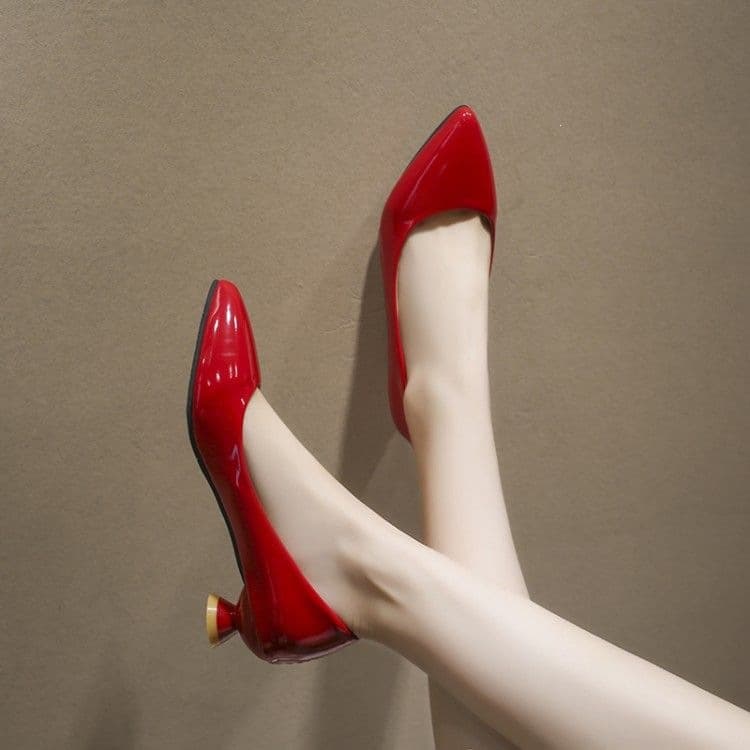 3cm Professional Work Shoes for Women, Bridesmaid Shoes with Pointed Heels, High Heels for Female Influencers, Shallow Red Wedding Shoes, Fresh and Simple Style