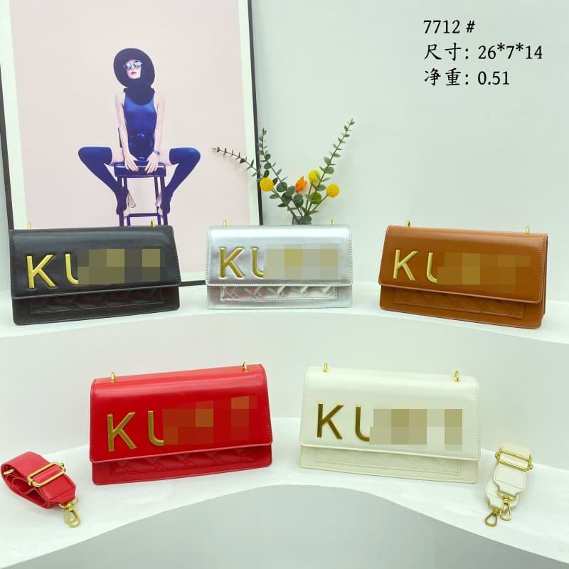 Foreign trade fashion small square bag large capacity letter simple texture single shoulder crossbody bag cross-border light luxury commuter women's bags