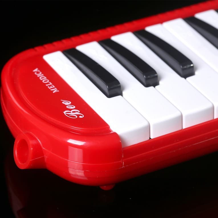 32-Key Melodica Bee Brand with Mouthpiece, Portable Instrument for Children, Students, Beginners, Classroom Teaching and Performance