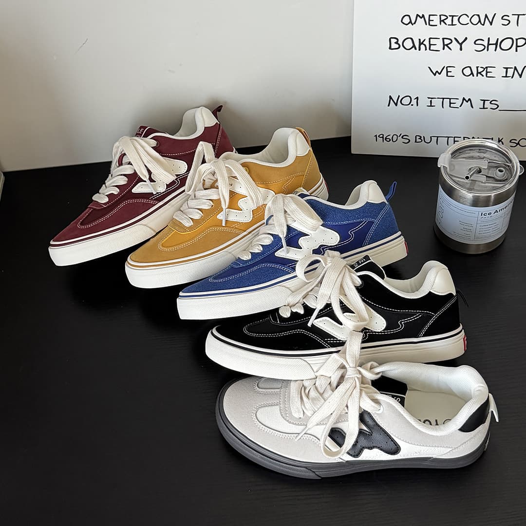 Korean-style minimalist flat white sneakers for men, trendy canvas shoes, casual versatile men's board shoes B2237