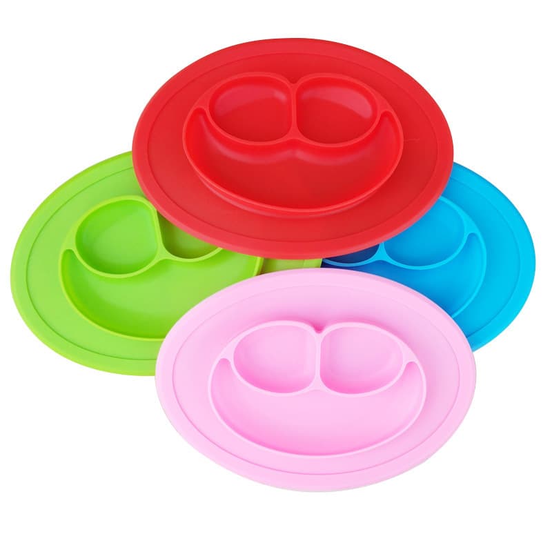 Cross-border hot selling smiling face children's dinner plate baby food supplement table mat food grade mother and baby tableware silicone dinner plate