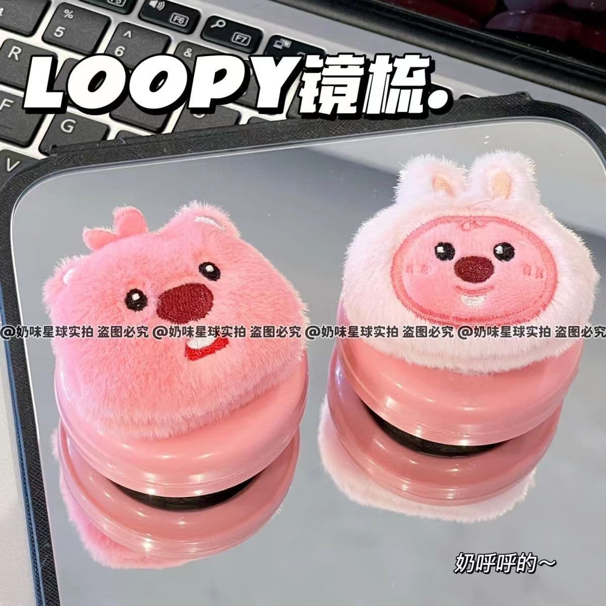 Adorable High-Quality Foldable Flip Cover Air Cushion Comb with Small Beaver Portable Cosmetic Mirror, 2-in-1 Mirror Comb