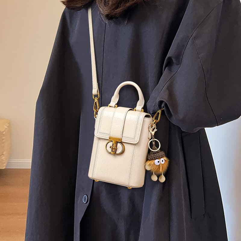 Women's Phone Bag 2026 New Style Summer Genuine Leather Shoulder Crossbody Bag Fashionable Handheld Mini Bag