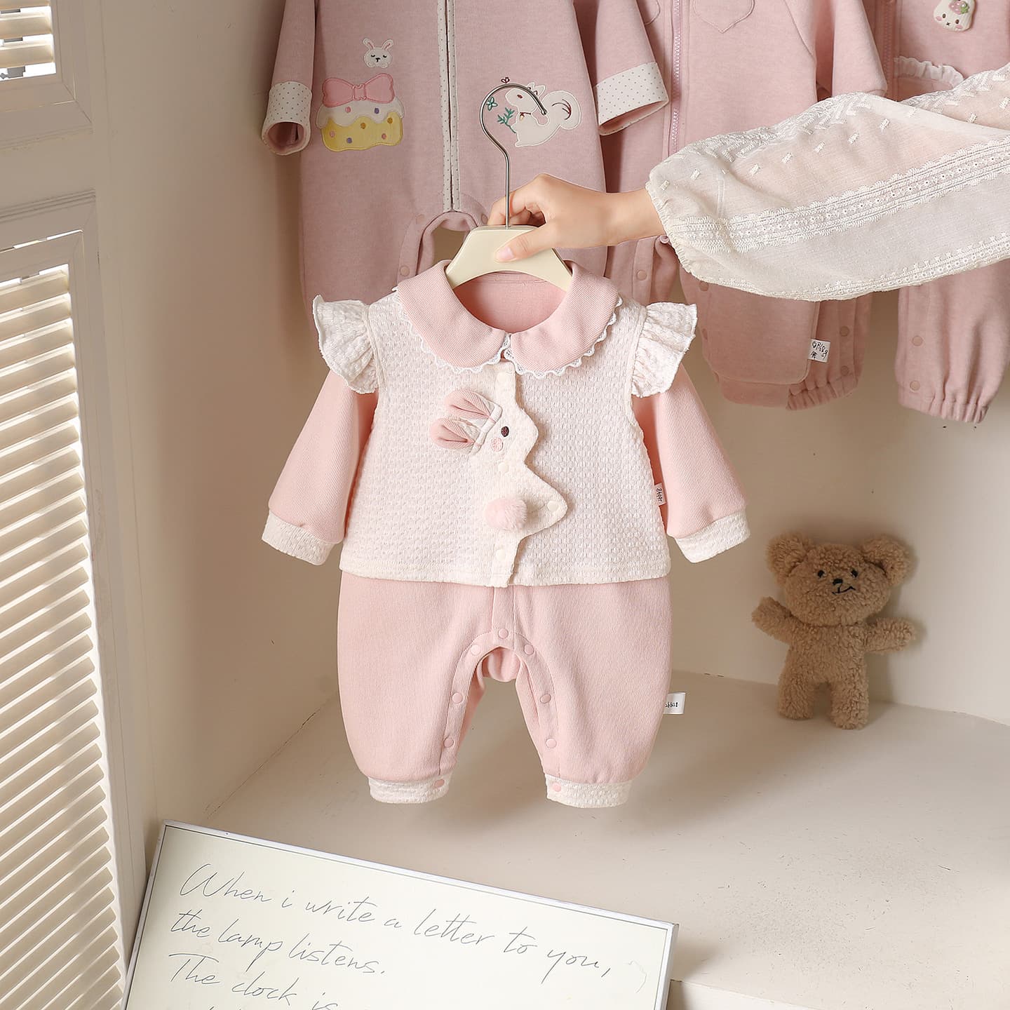 Baby Jumpsuit Autumn New Style Baby Girl Bodysuit Baby Vest Two-Piece Set Newborn Cute Outdoor Wear