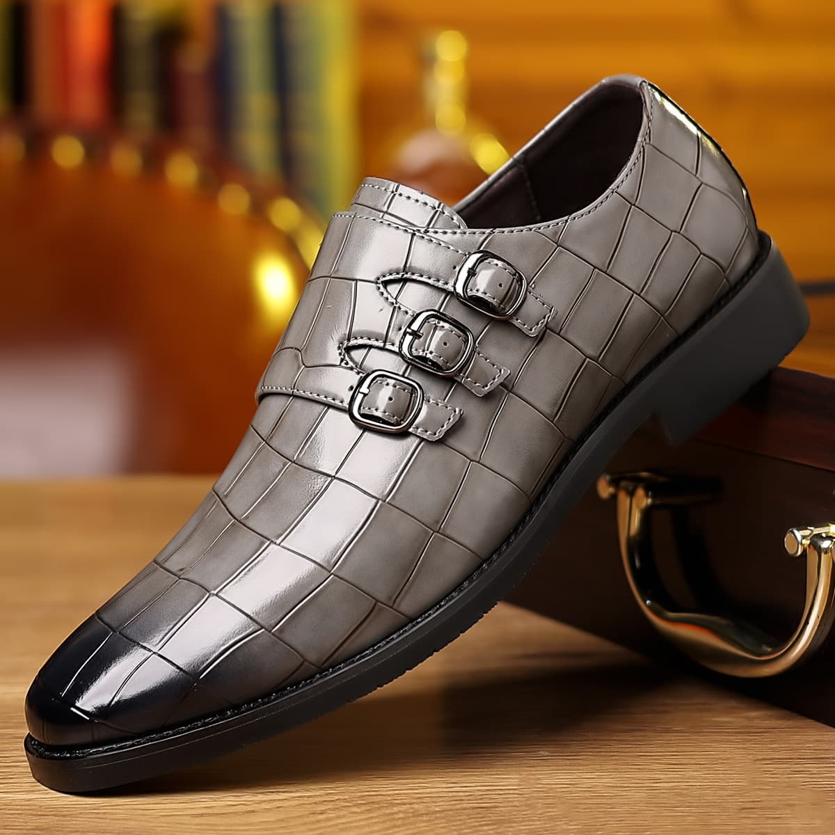 2025 New Cross-Border Men's Work Utility Footwear Casual Pointed-Toe Buckle Leather Shoes